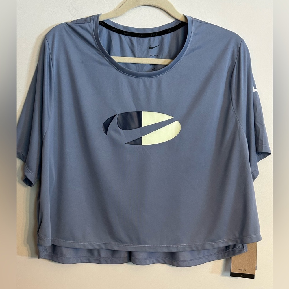 Nike Dri-Fit Logo Cropped Top